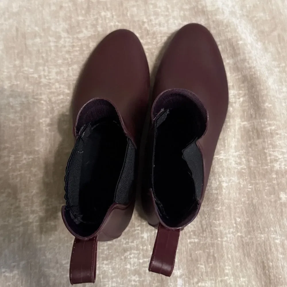 J. Crew Matte Chelsea rain boots